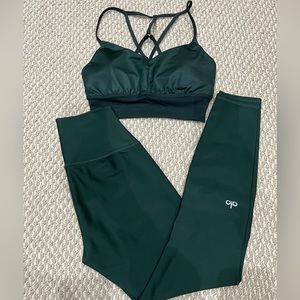 Alo Yoga Forest set - XS